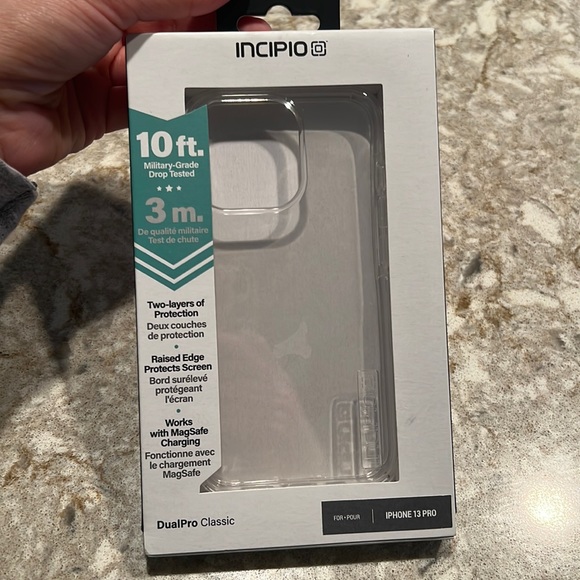Brand new iPhone 13 Pro Clear Case - Picture 1 of 4